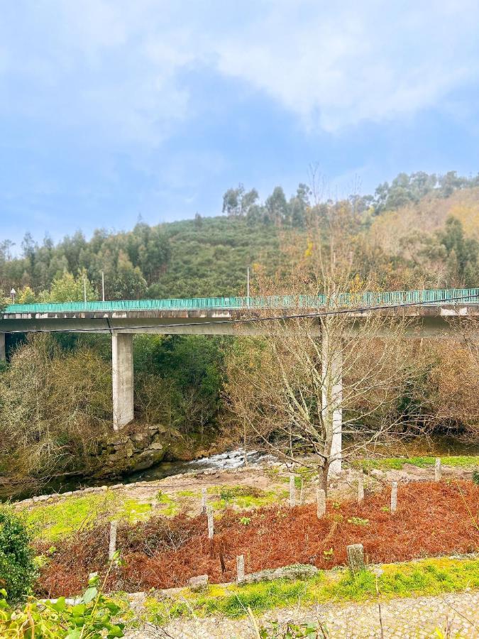 הוילה Monção Casinha Ponte Nova מראה חיצוני תמונה